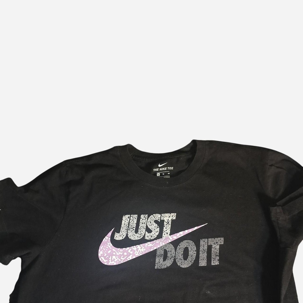 Nike shirt